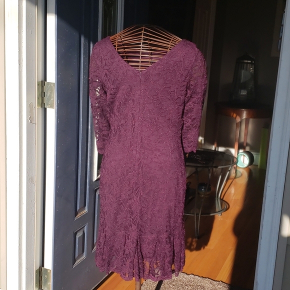 Calvin Klein Lace overlay dress - Picture 2 of 10